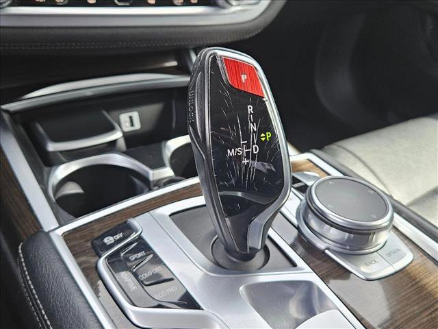 2018 BMW 740e xDrive