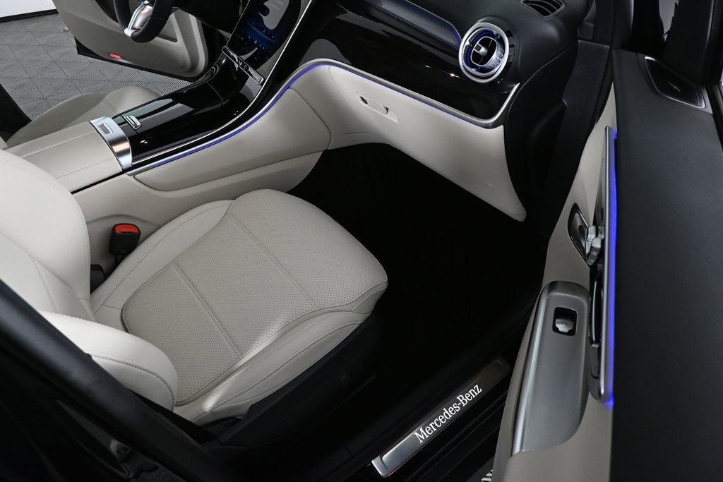 2026 Mercedes-Benz GLC 300