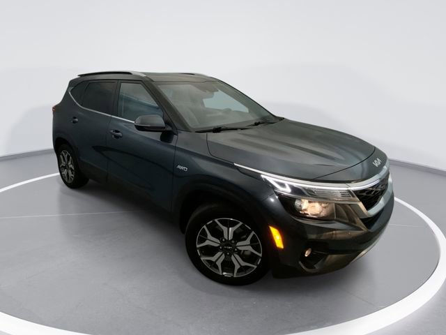 Used 2023 Kia Seltos EX