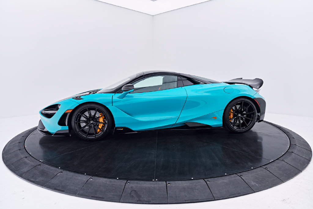 Used 2022 McLaren 765LT photo 19