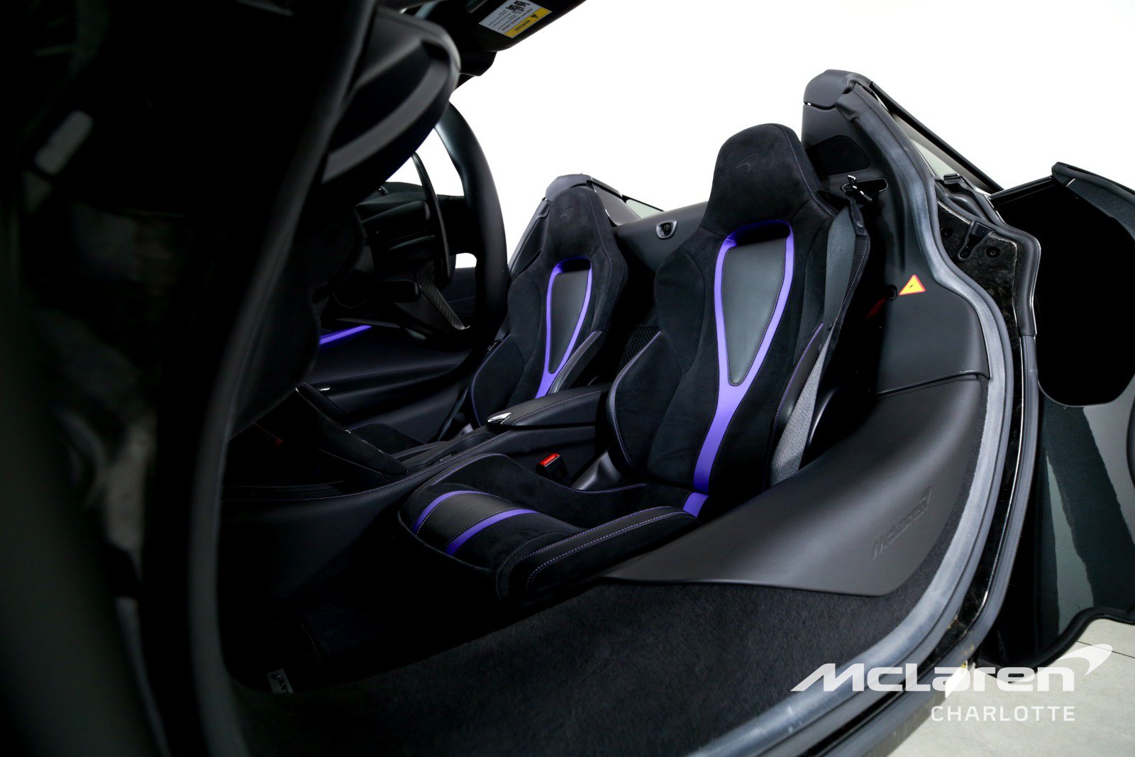 Used 2022 McLaren 720S Spider photo 13