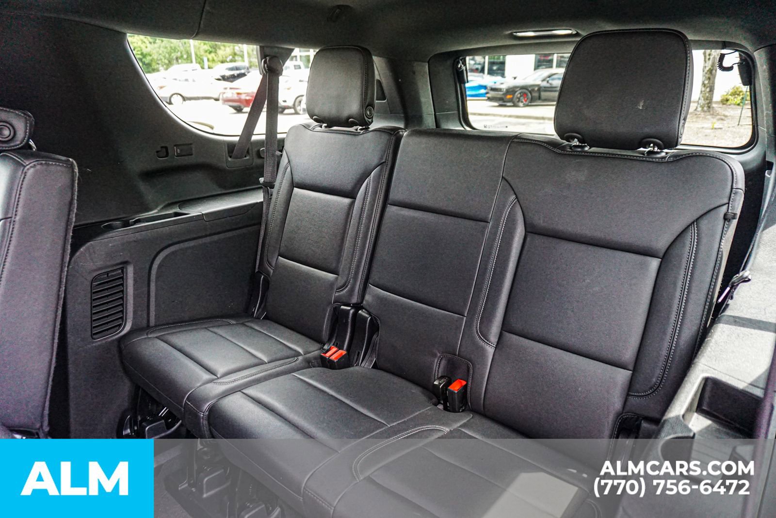 2024 Chevrolet Suburban LT