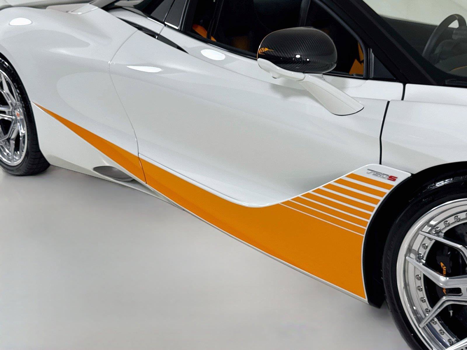 Used 2024 McLaren 750S Spider photo 34
