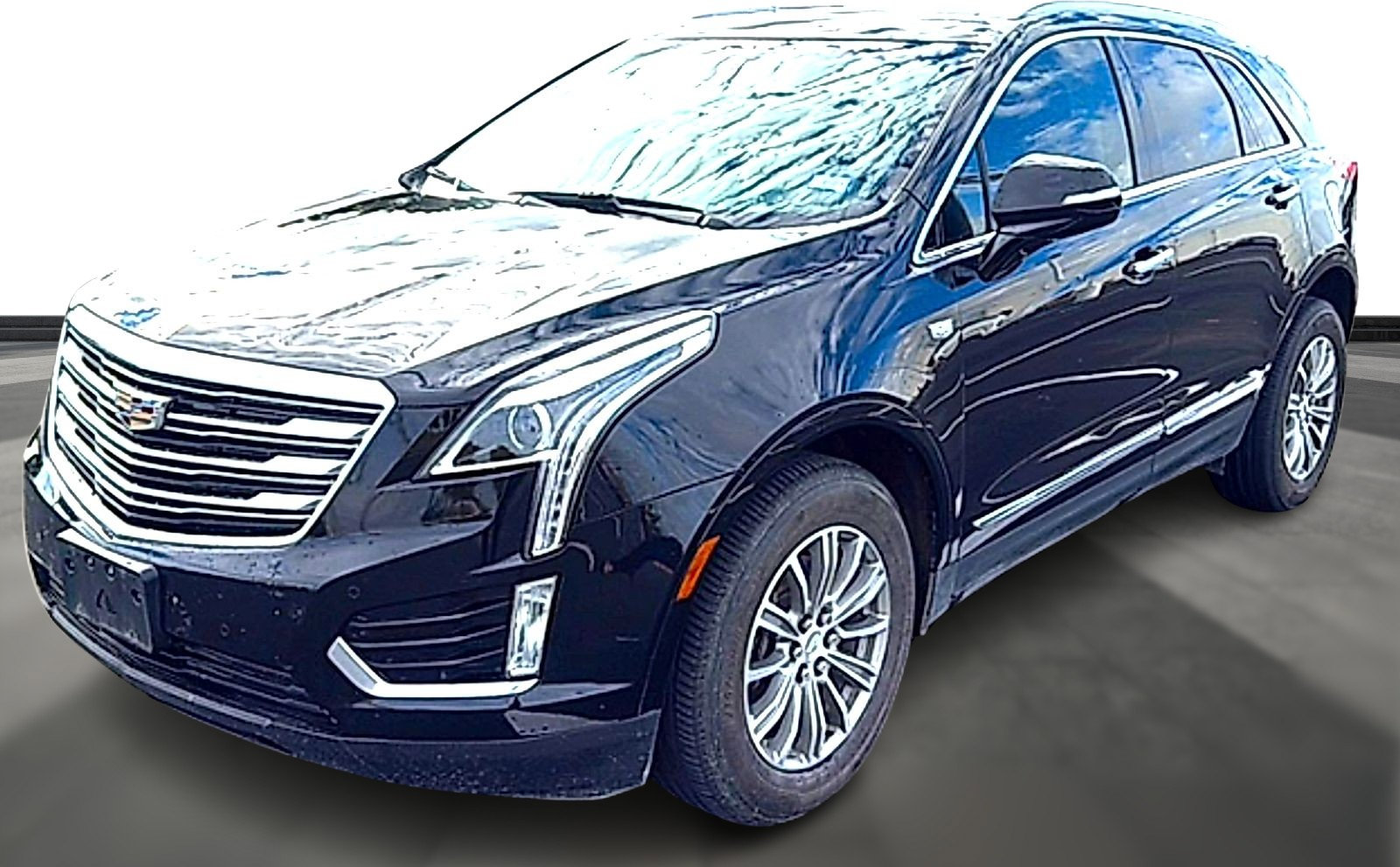 Used 2017 Cadillac XT5 Luxury w/ Driver Awareness Package