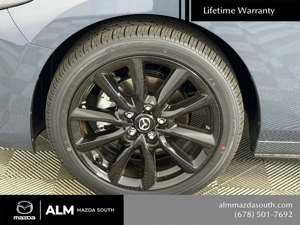 2026 MAZDA Mazda3 Carbon