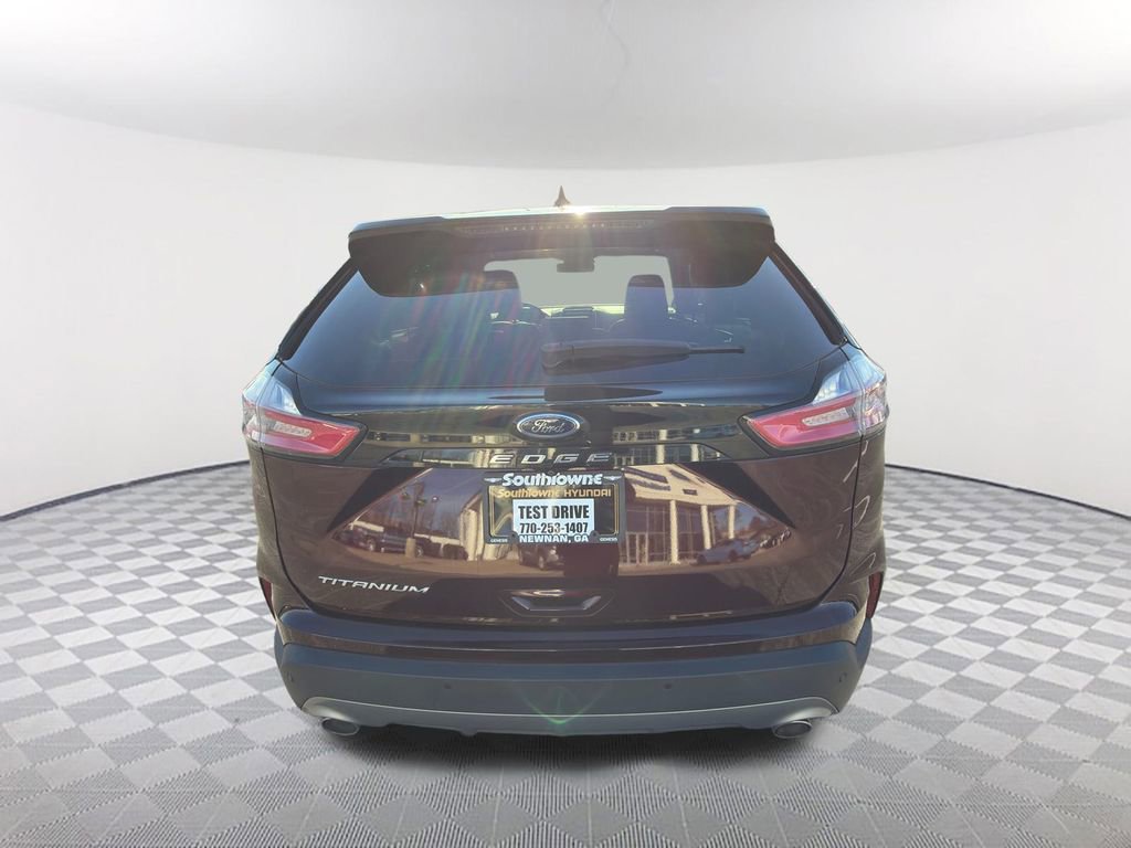 2021 Ford Edge Titanium
