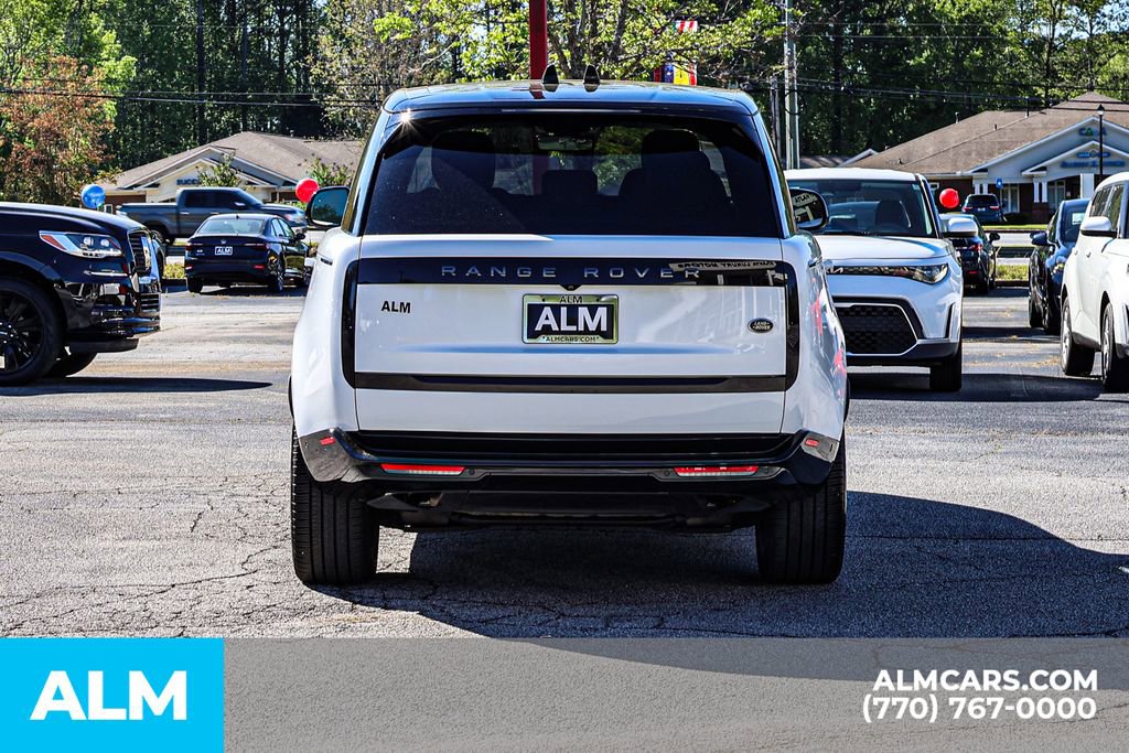 2023 Land Rover Range Rover SE