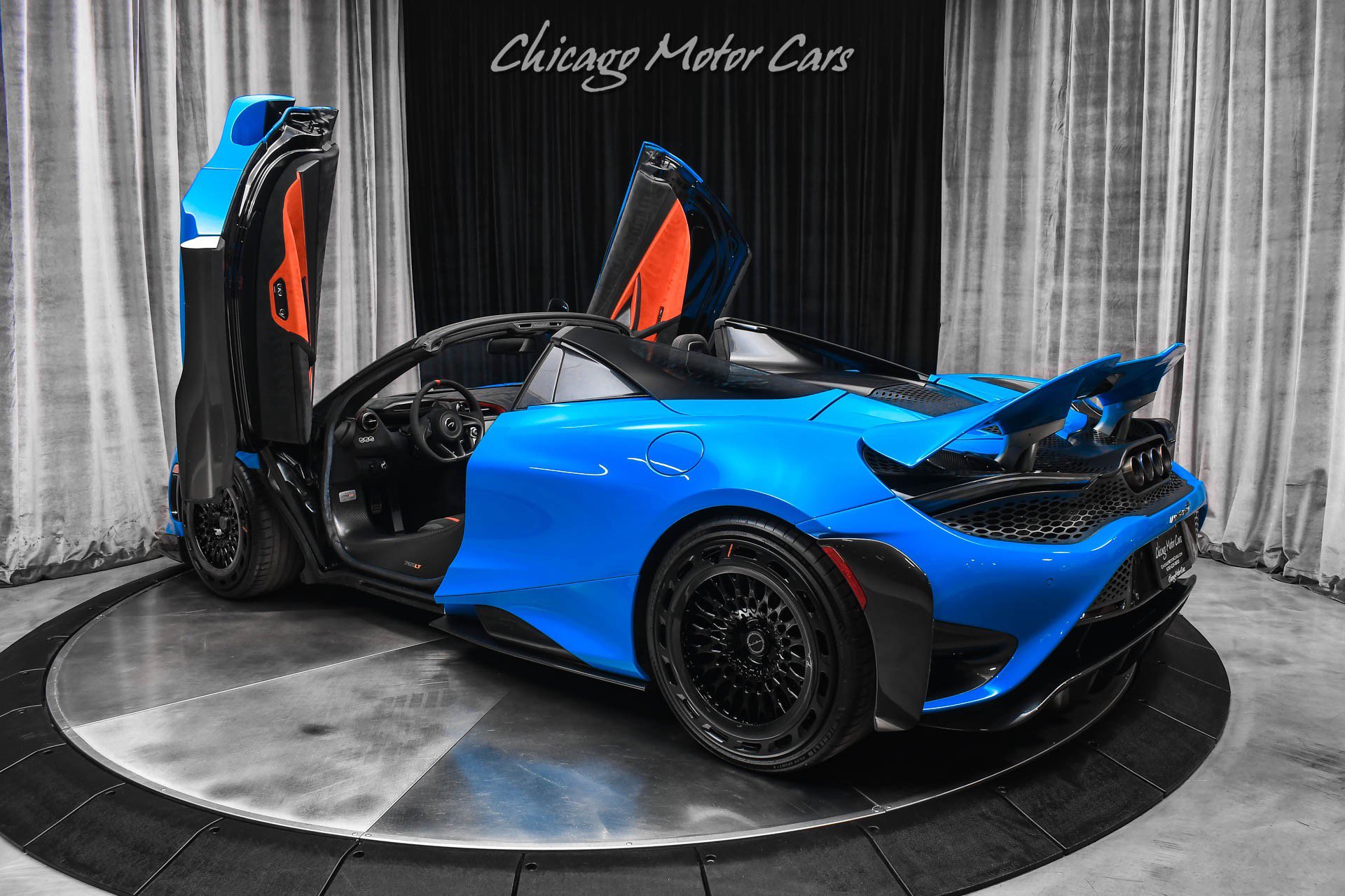 Used 2022 McLaren 765LT photo 43