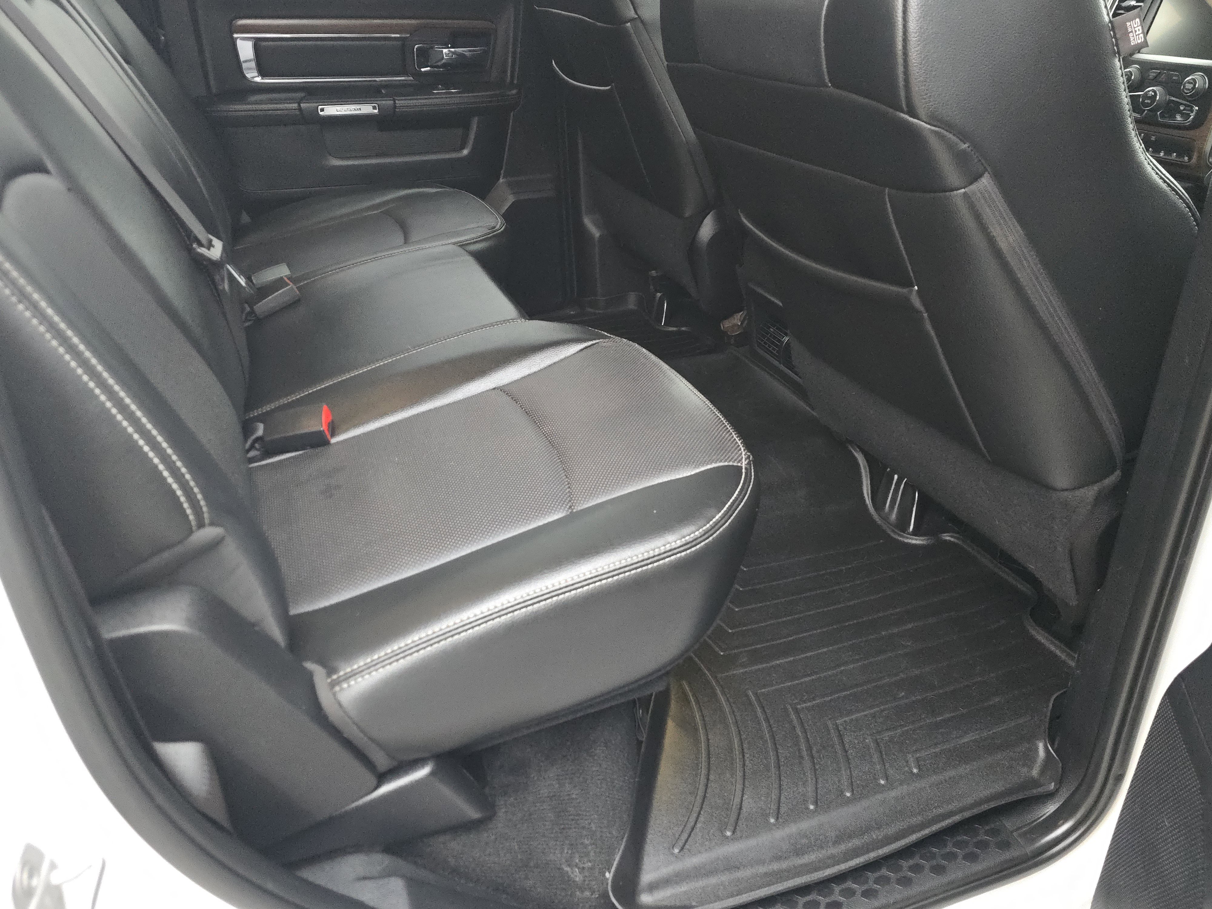 2015 RAM 1500 Laramie