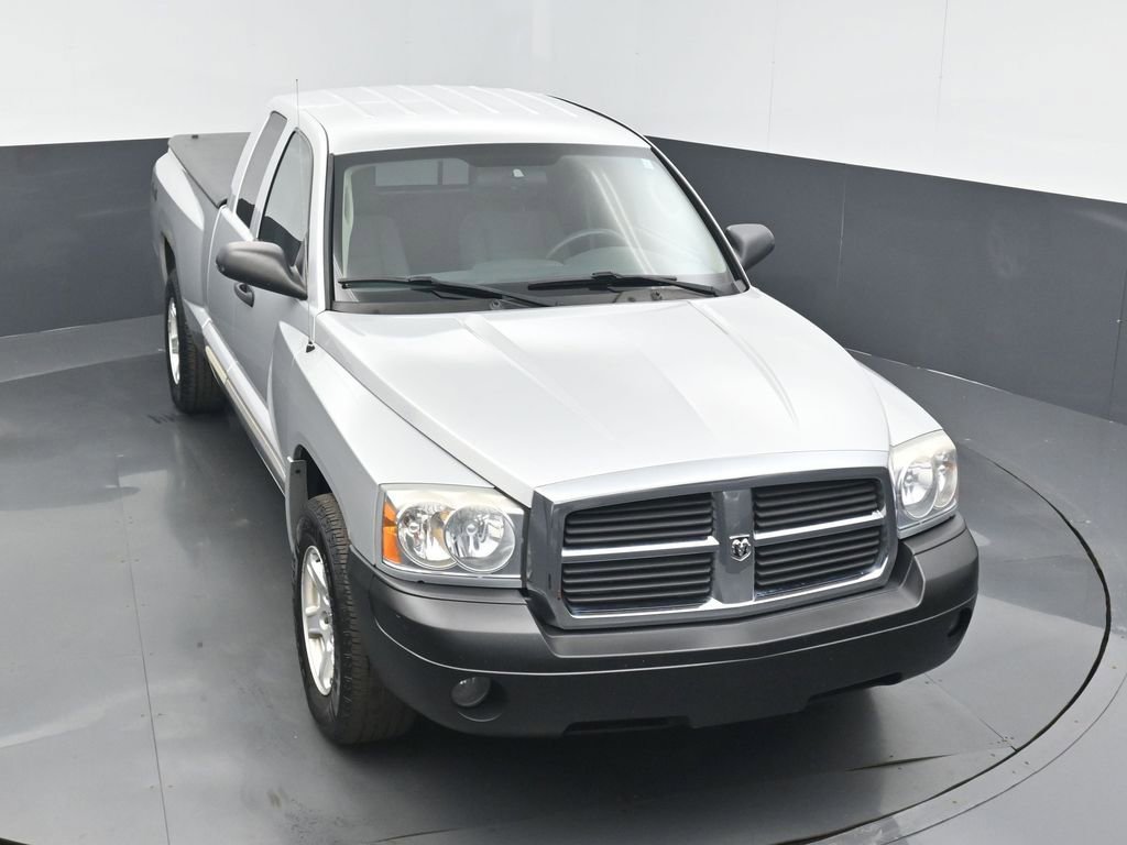 2005 Dodge Dakota SLT