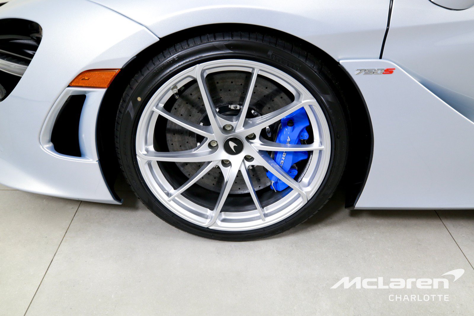 Used 2026 McLaren 750S Spider photo 29