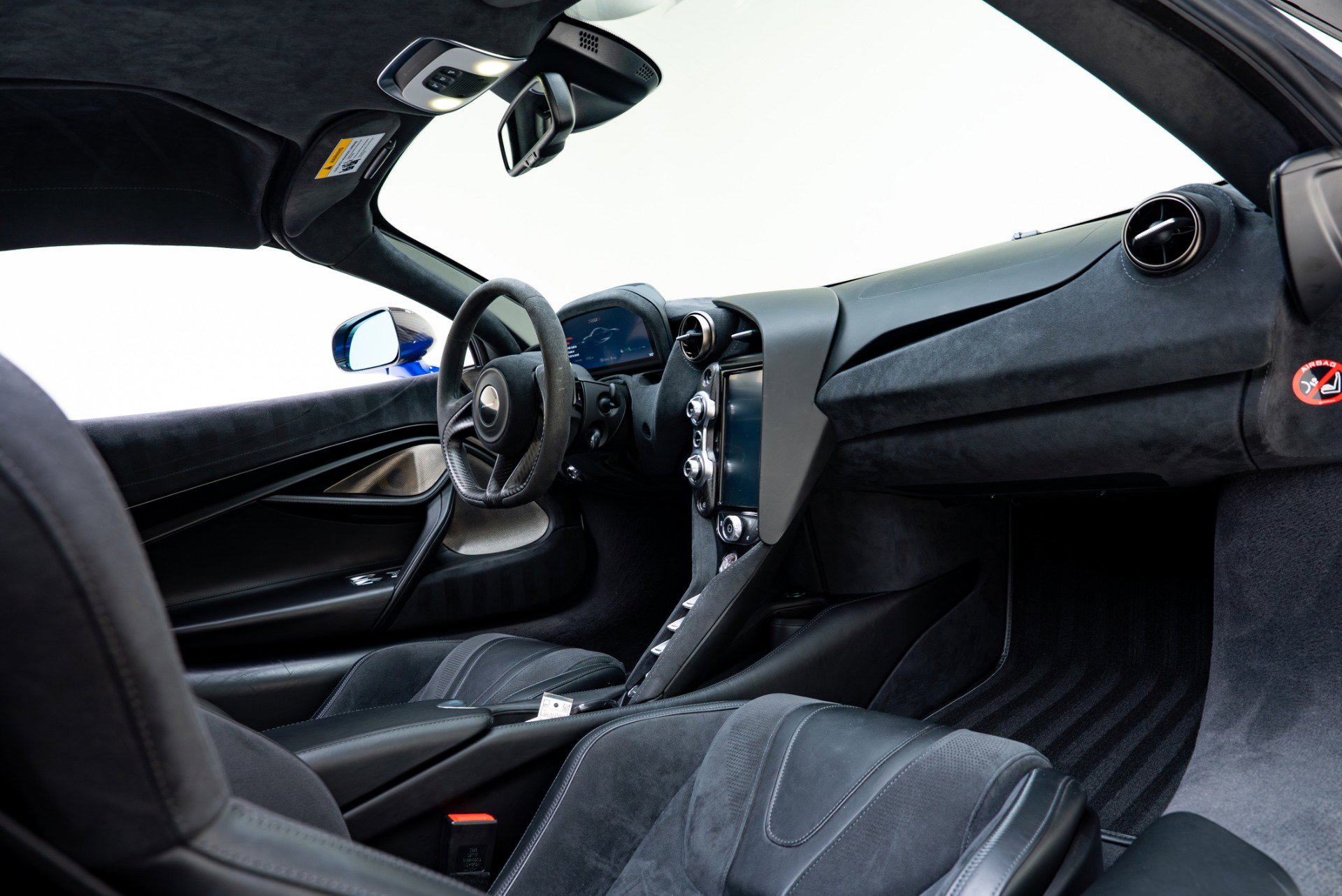 Used 2018 McLaren 720S Performance photo 41