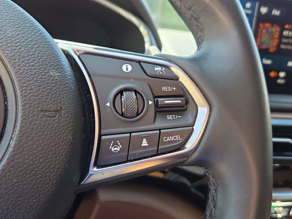 2025 Acura MDX w/ Technology Package