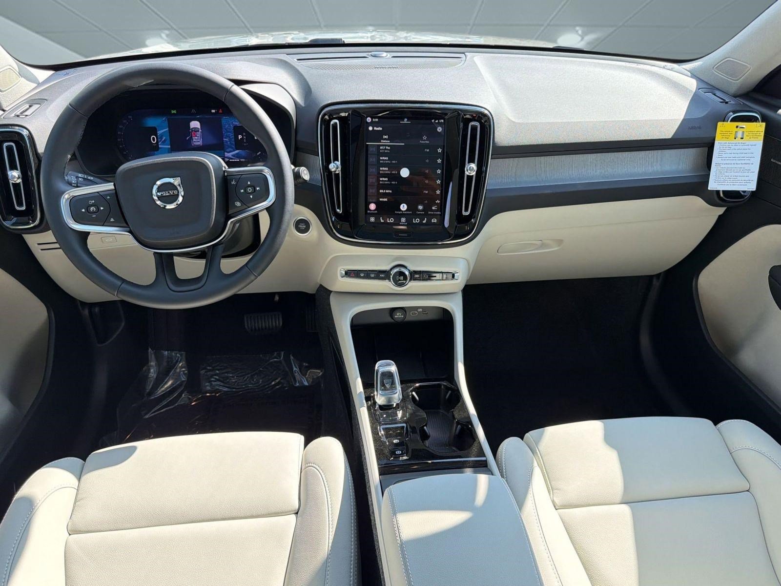 2026 Volvo Xc40 B5 Ultra