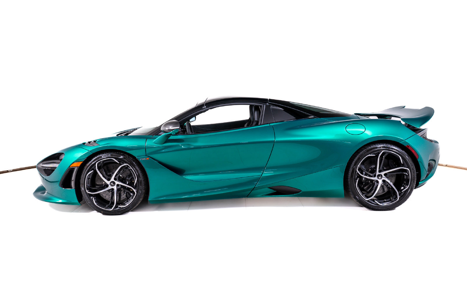 New 2027 McLaren 750S Spider 3
