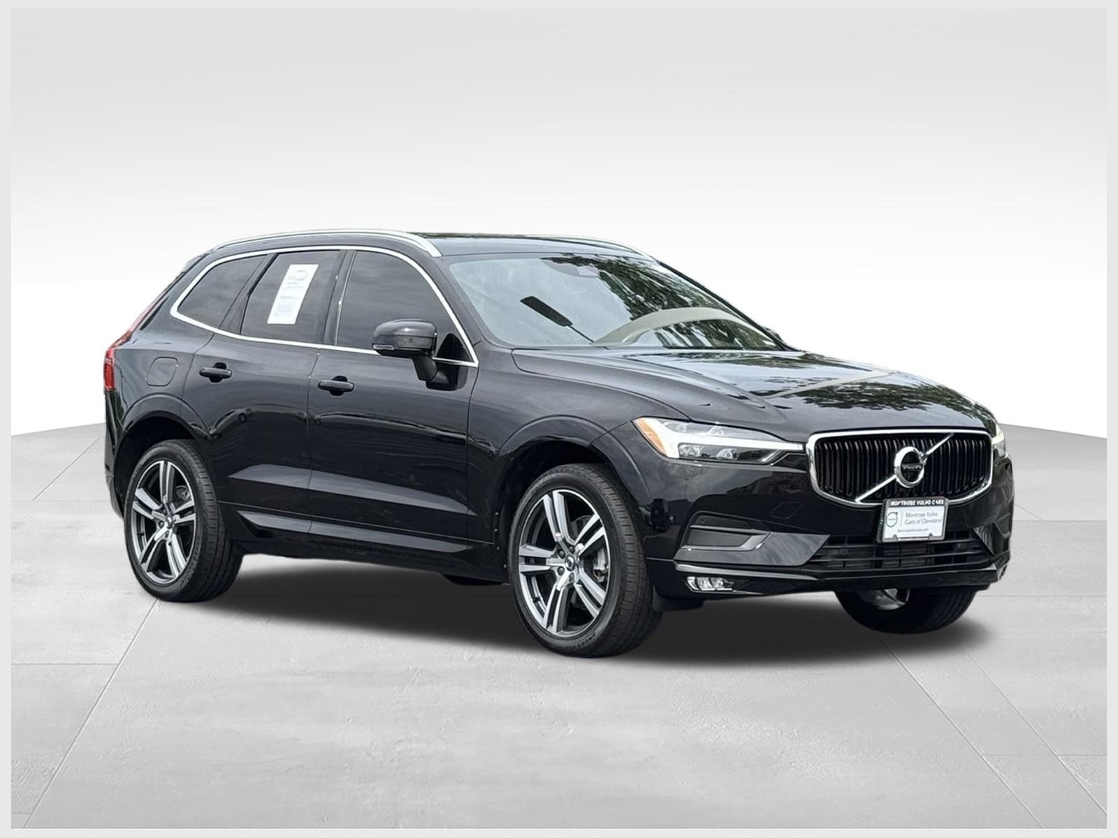 Used 2021 Volvo XC60 T5 Momentum w/ Premium Package