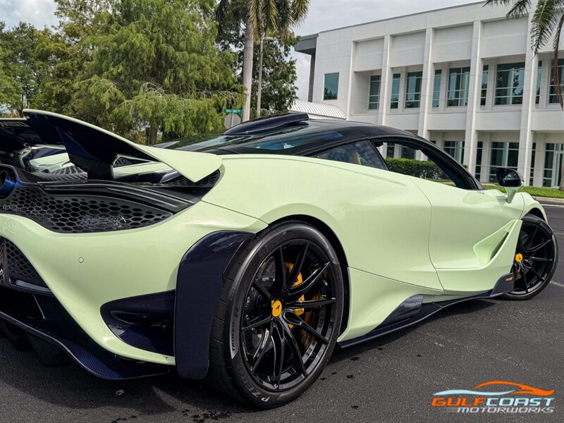 Used 2021 McLaren 765LT photo 64
