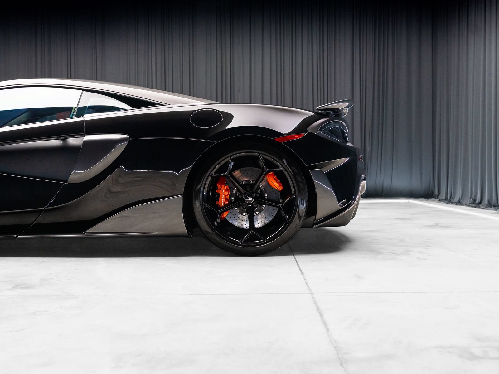 Used 2019 McLaren 600LT photo 43