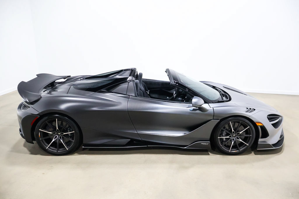 Used 2022 McLaren 765LT photo 88