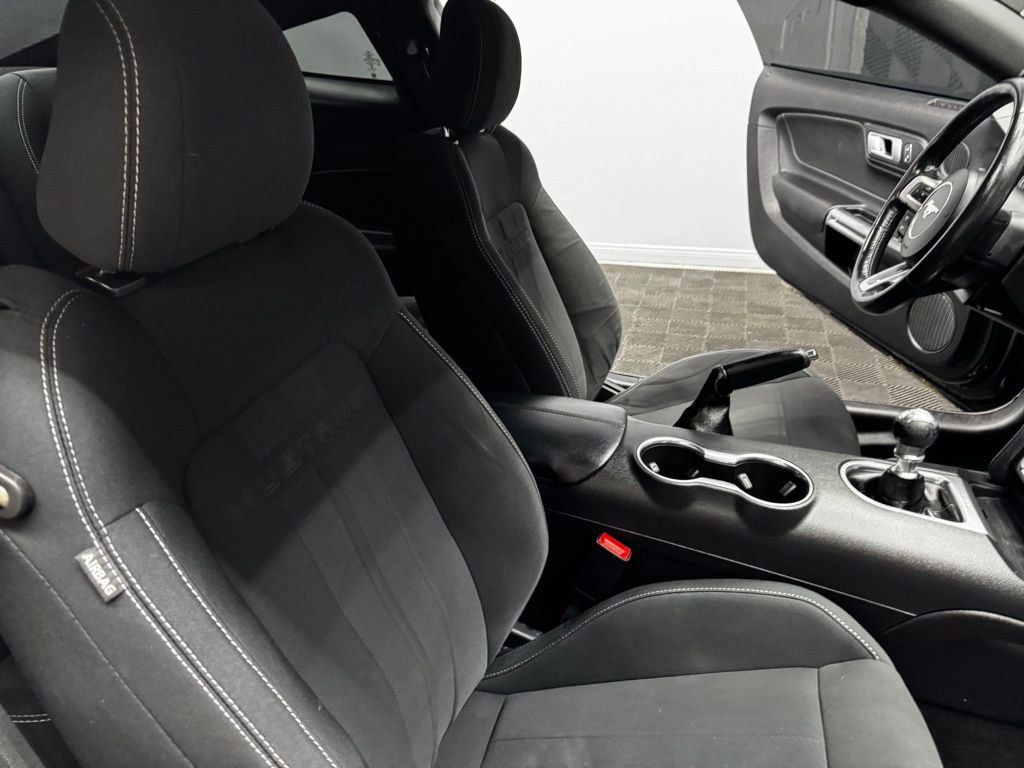 2020 Ford Mustang Coupe