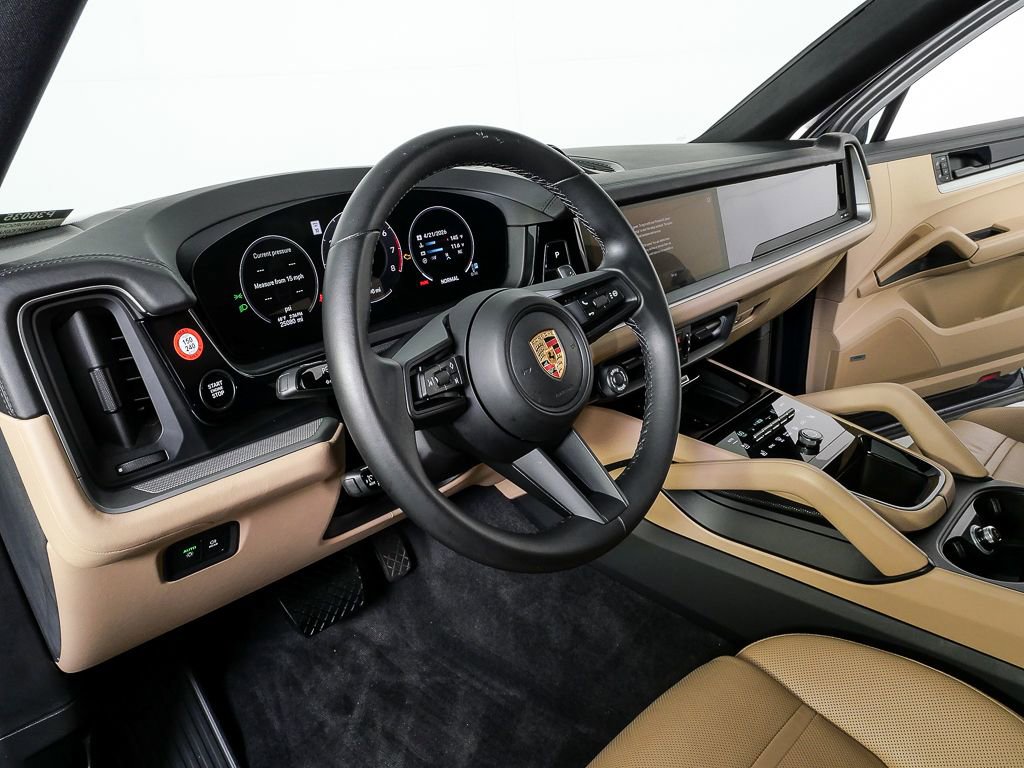 2024 Porsche Cayenne Coupe