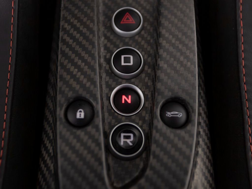 Used 2014 McLaren P1 photo 26