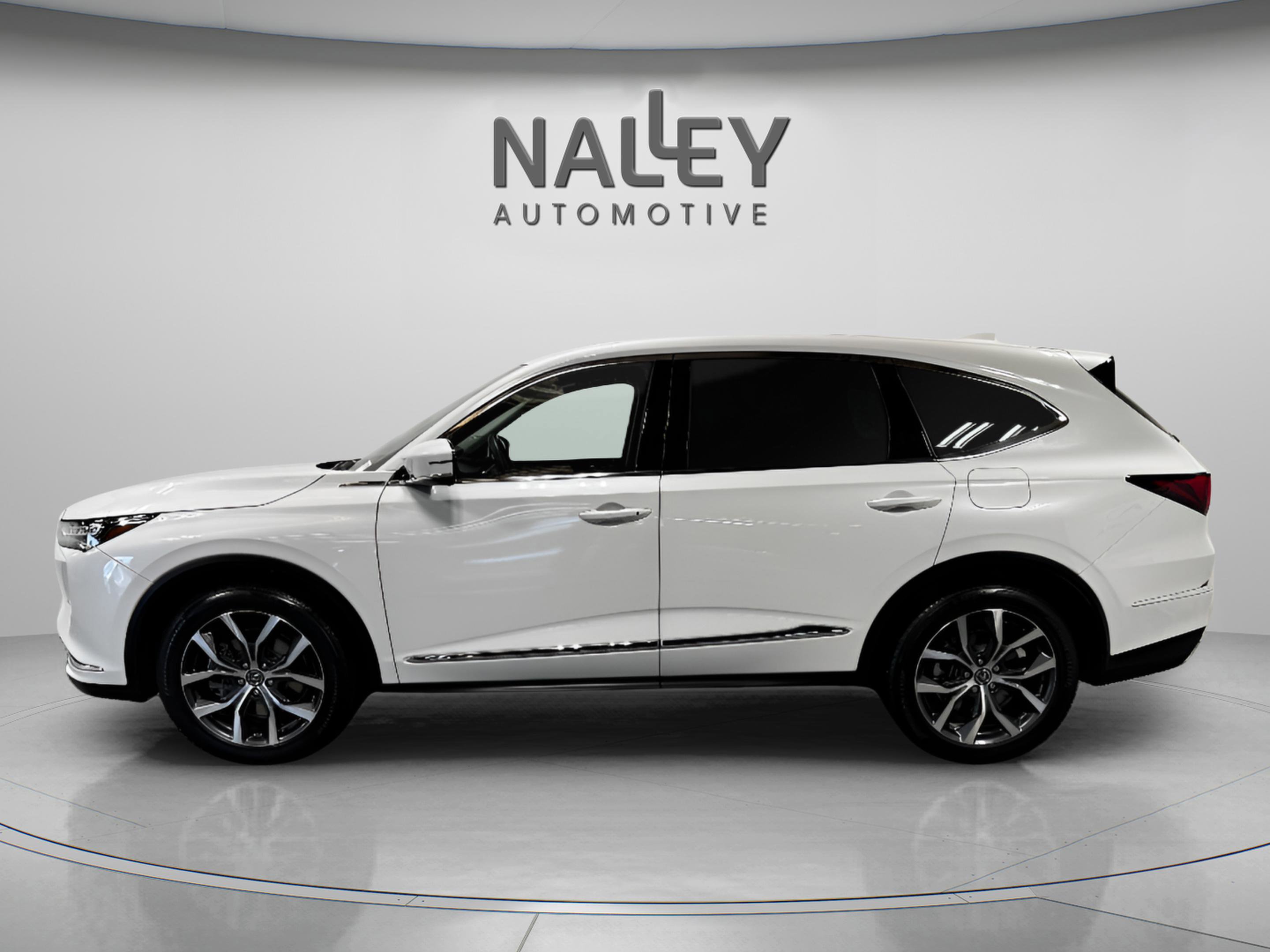 2023 Acura MDX FWD w/ Technology Package