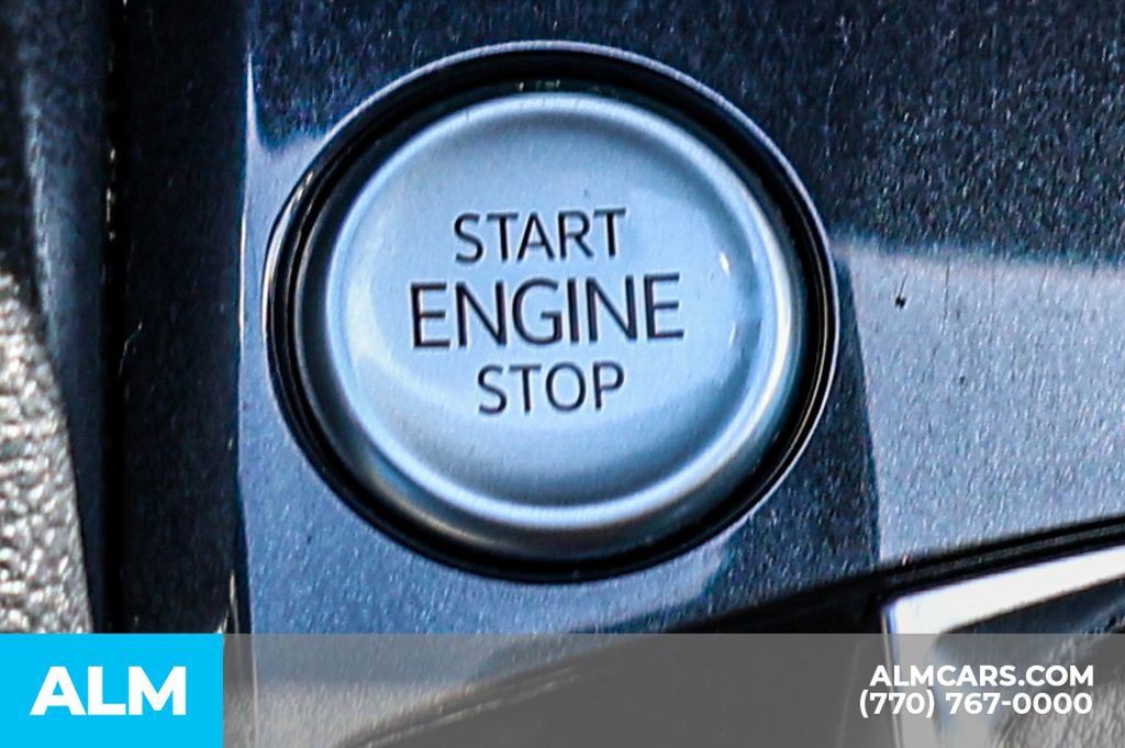 2023 Volkswagen Tiguan SE R-Line