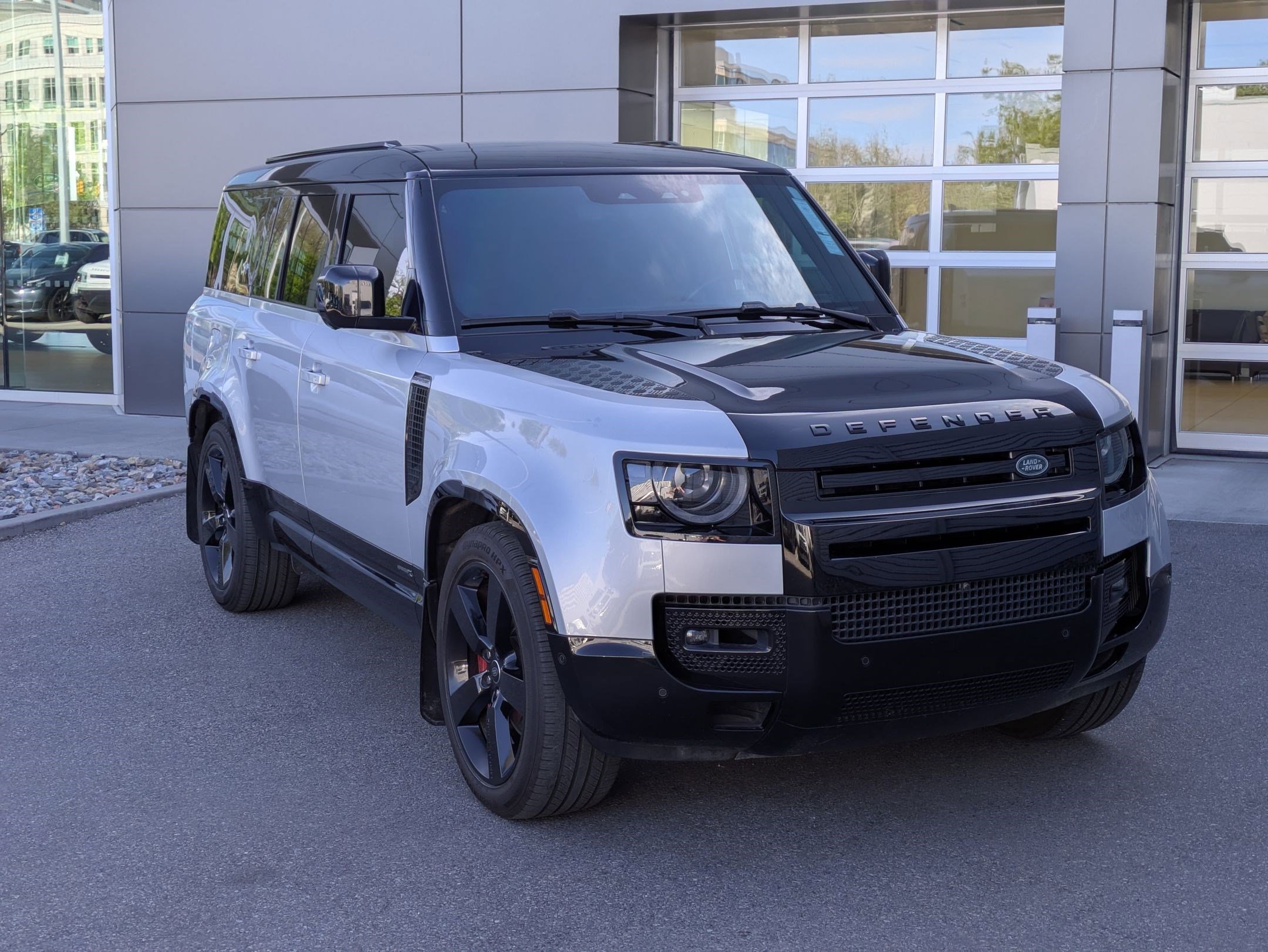 2023 Land Rover Defender 130 X