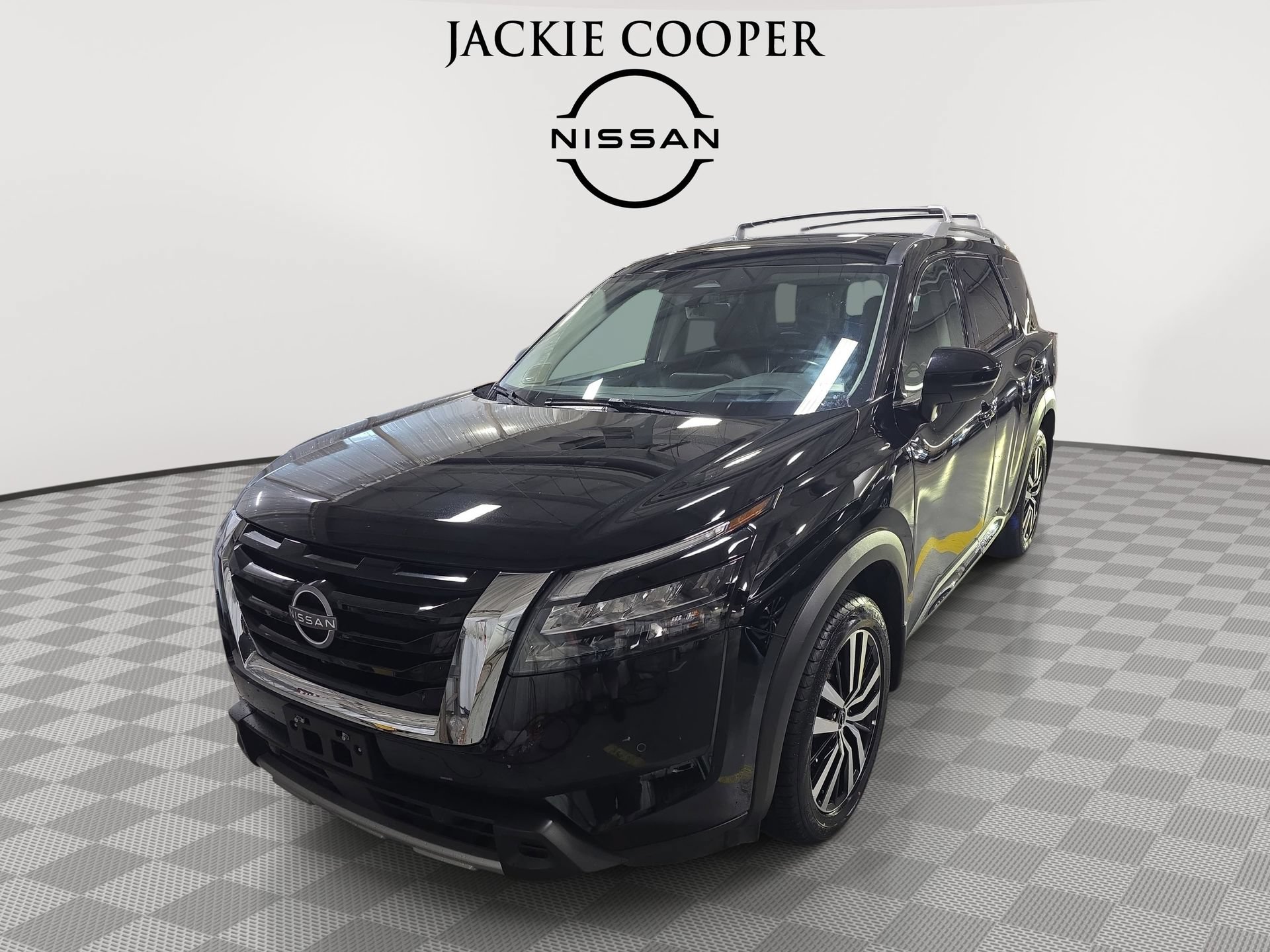 Certified 2025 Nissan Pathfinder Platinum w/ Cargo Package