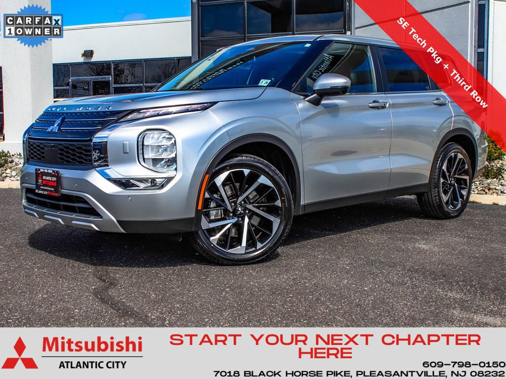 Used 2024 Mitsubishi Outlander SE