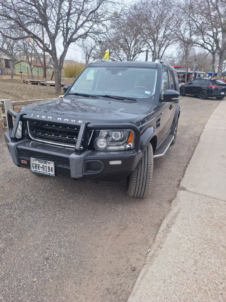 Used 2016 Land Rover LR4 HSE LUX