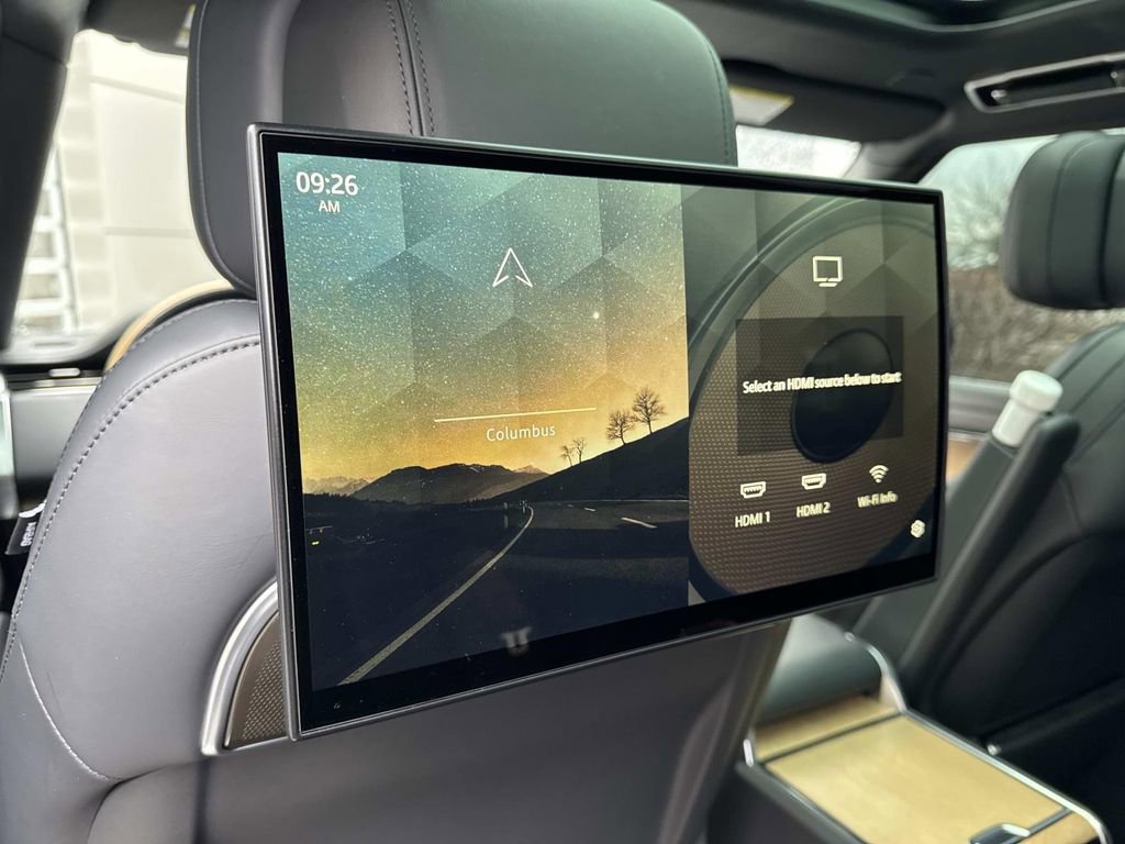 2023 Land Rover Range Rover SV