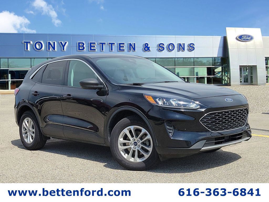 Certified 2022 Ford Escape SE w/ Convenience Package