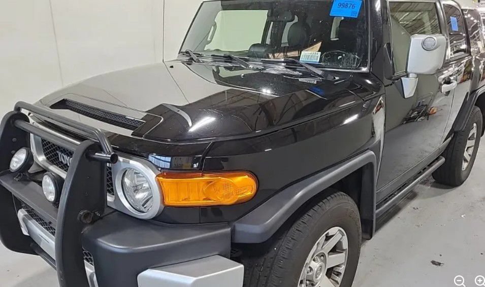 Used 2014 Toyota FJ Cruiser 4WD w/ Upgrade Package