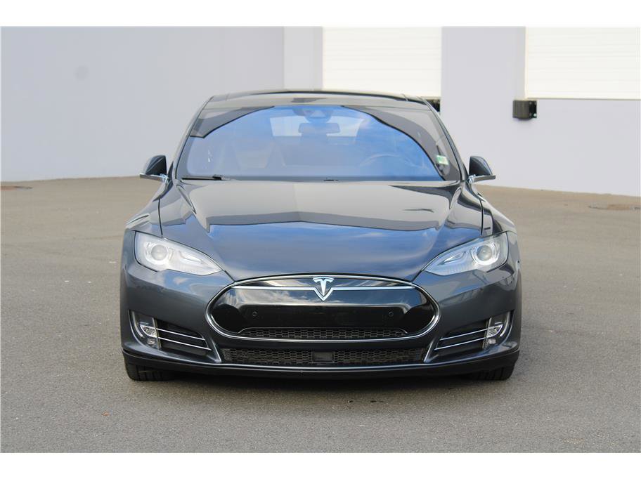 2015 Tesla Model S 85D
