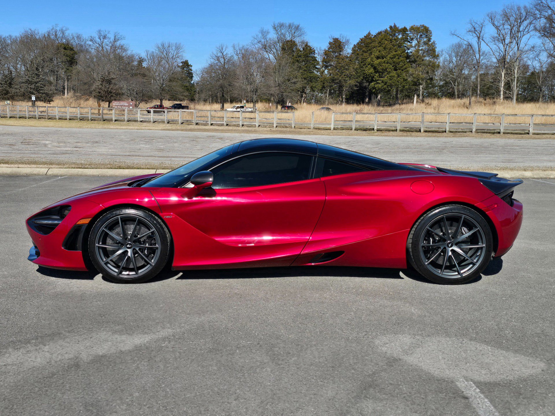 Used 2019 McLaren 720S Performance photo 15