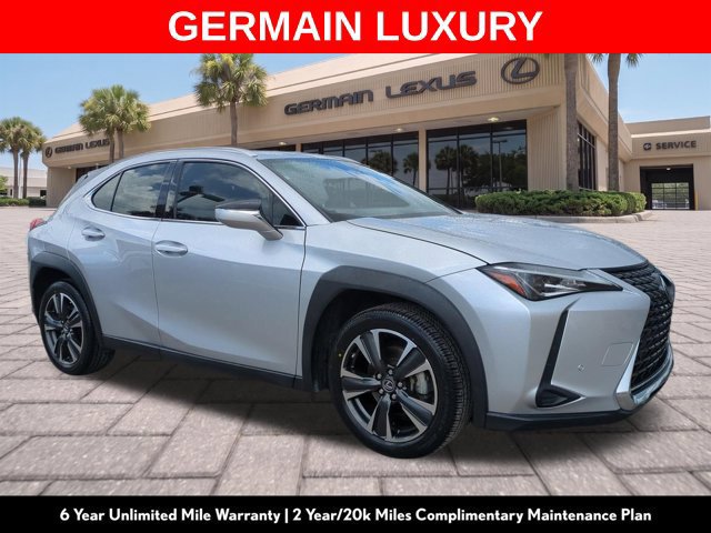 Used 2019 Lexus UX 200 w/ Accessory Package 2