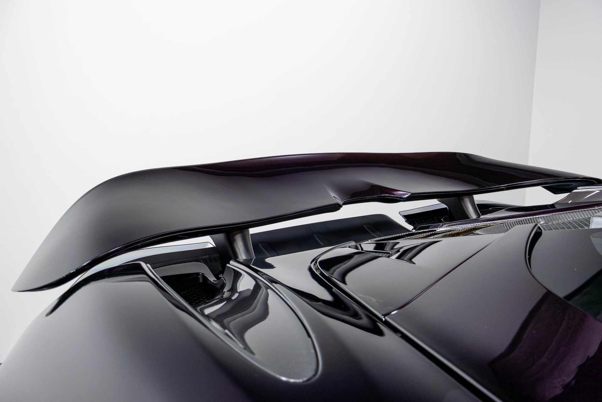 Used 2019 McLaren 720S Luxury photo 48