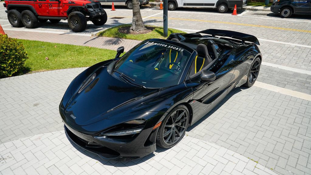 Used 2021 McLaren 720S Spider photo 8