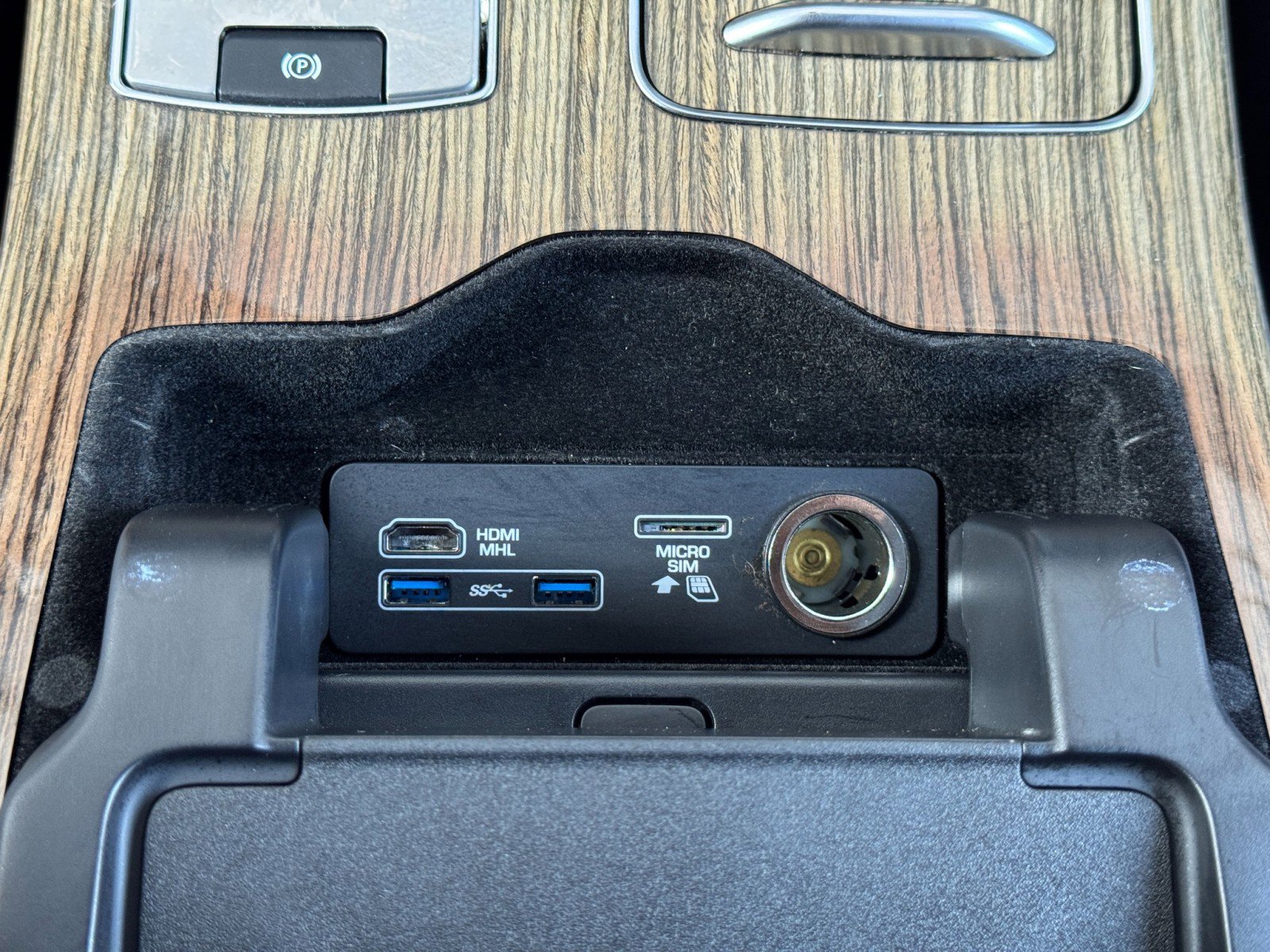 2018 Land Rover Range Rover HSE