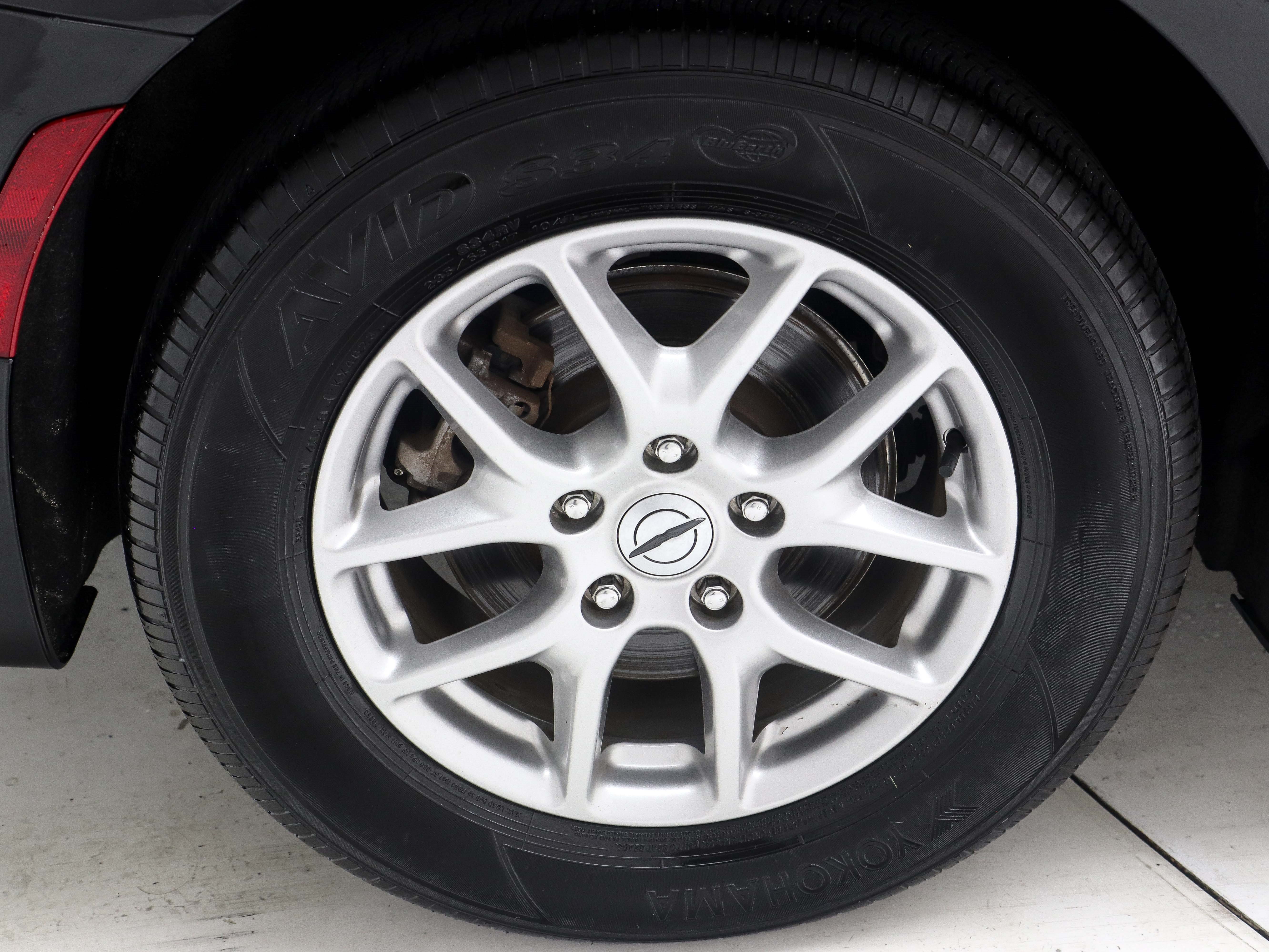2024 Chrysler Pacifica Touring - Photo 31