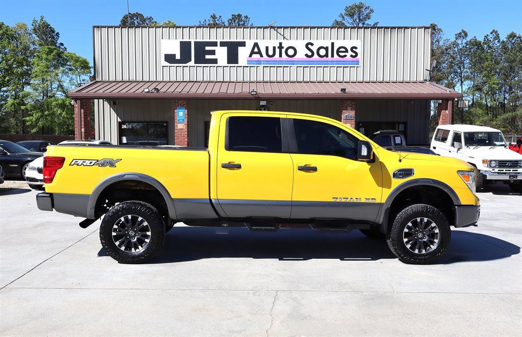 2016 Nissan Titan PRO-4X