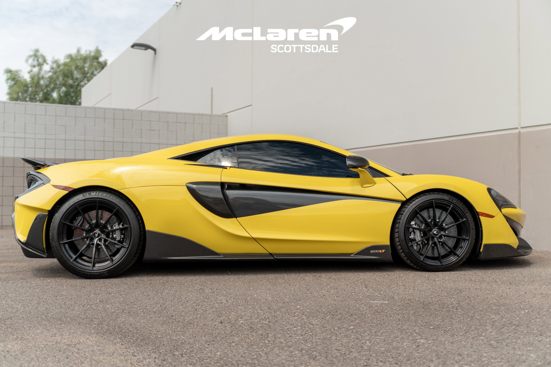 Used 2019 McLaren 600LT photo 8