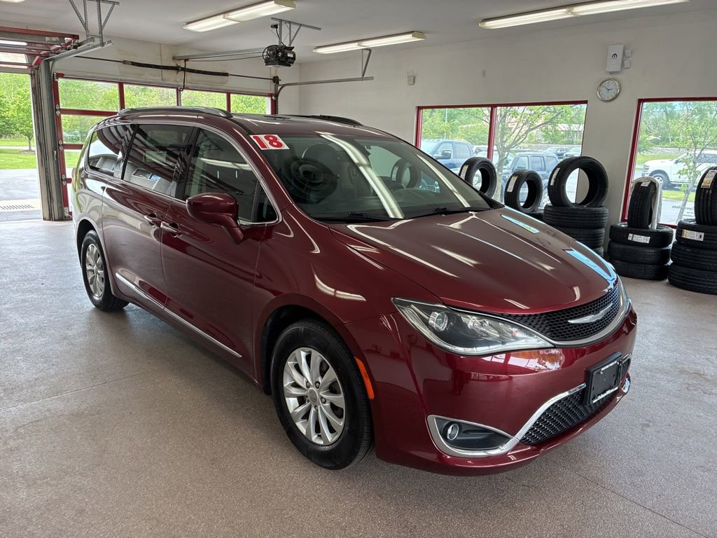 Used 2018 Chrysler Pacifica Touring-L Plus