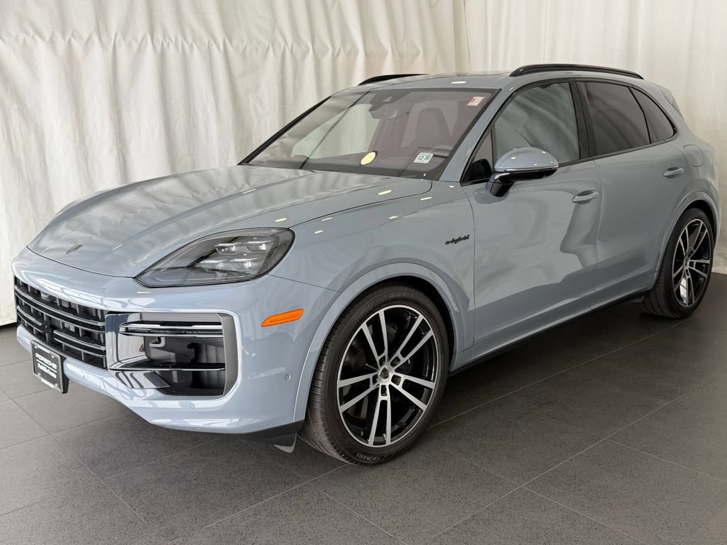 Certified 2025 Porsche Cayenne Turbo