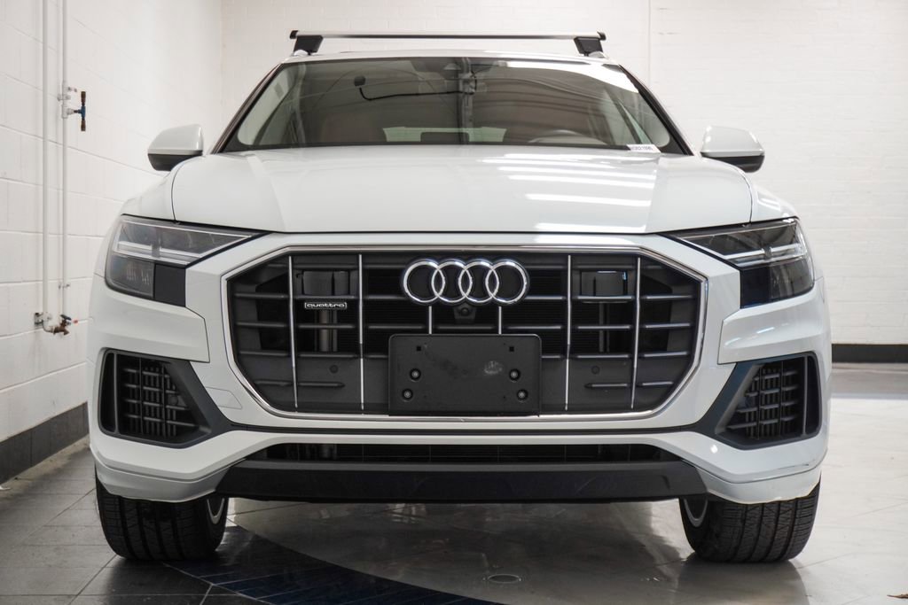 2022 Audi Q8 Premium Plus