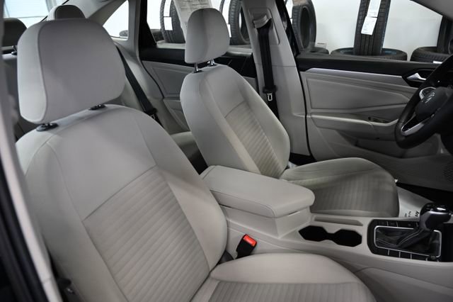 2025 Volkswagen Jetta S