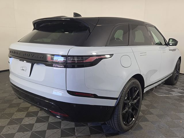 2026 Land Rover Range Rover Velar Dynamic SE