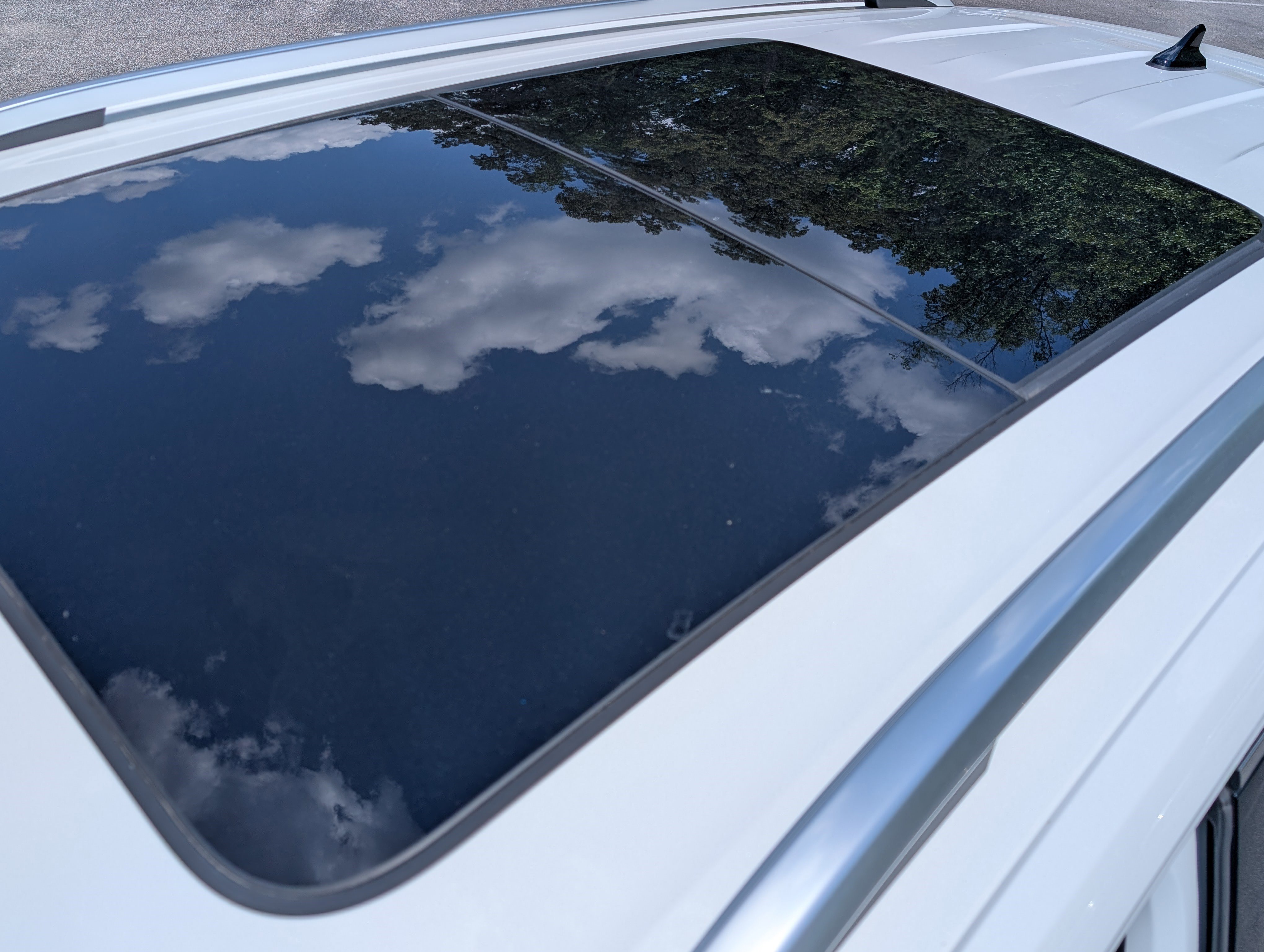 2024 Volkswagen Atlas SEL Premium R-Line